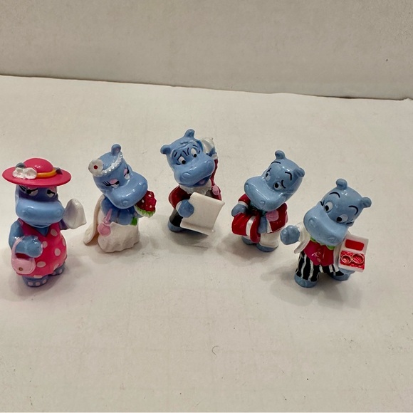 Kinder Surprise Happy Hippo Marriage Wedding Party Toys Cake Toppers Lot of 5 - Picture 1 of 5
